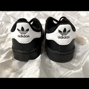 BN Adidas Toddler shoe